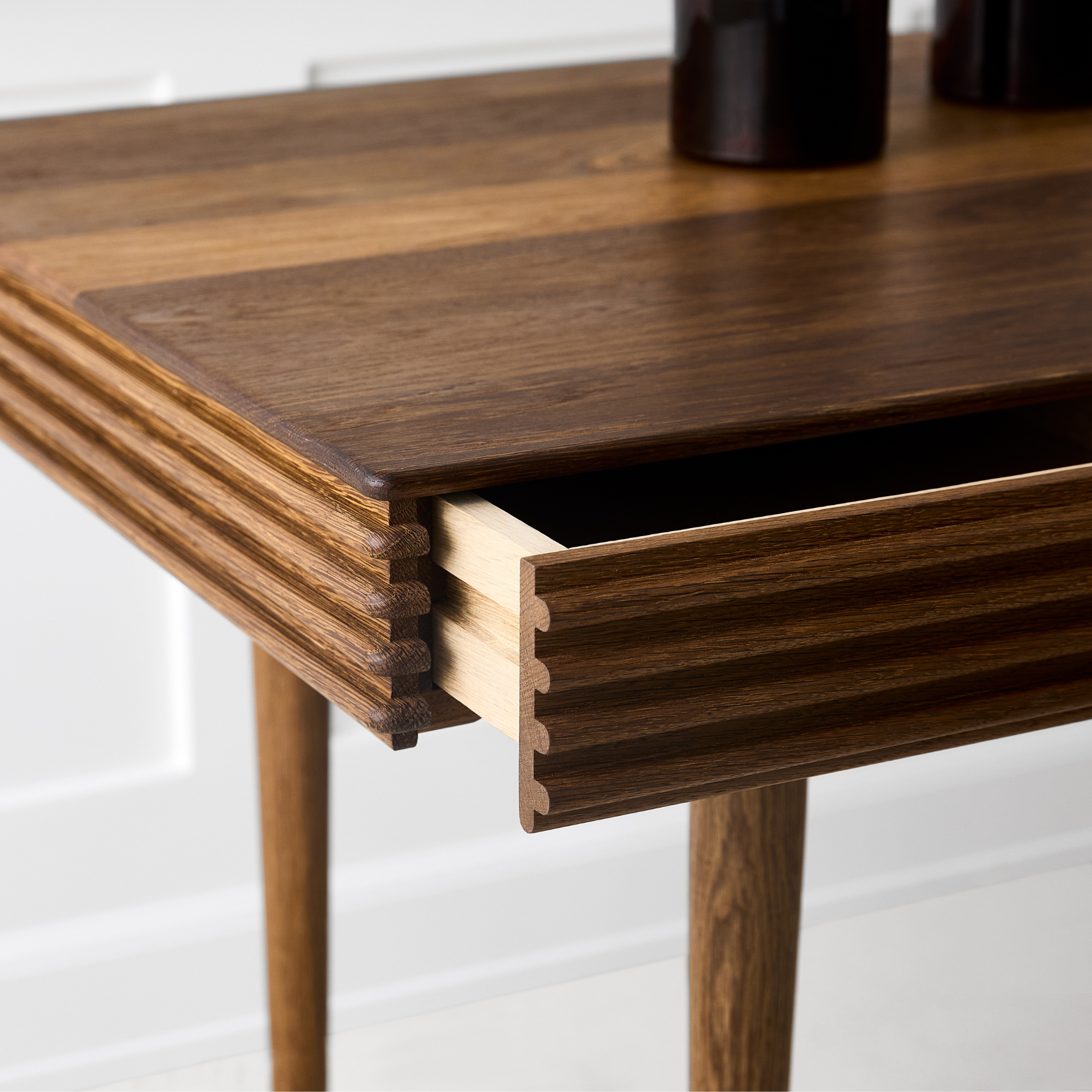 Groove Desk